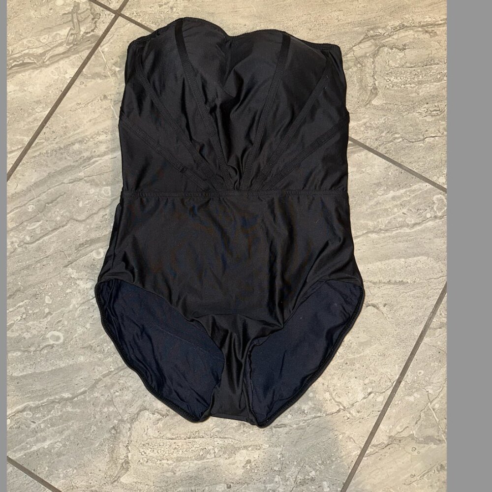 NWT Hermoza Strapless One-Piece Swimsuit | Black | Size 10